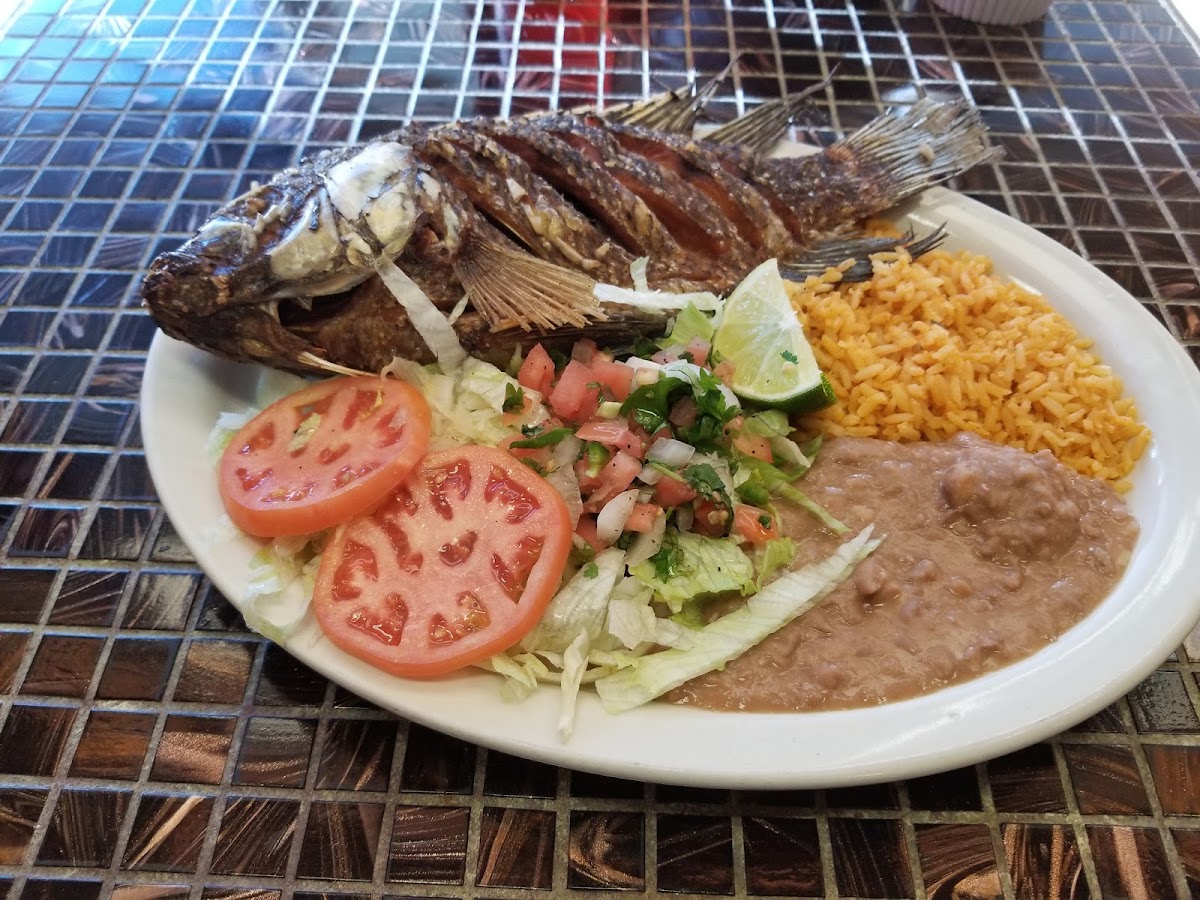 Brito's Restaurant & Bar Photos 2